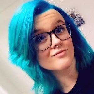 Meet your Posher, Savannah